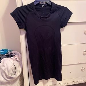 old style lululemon swiftly tech